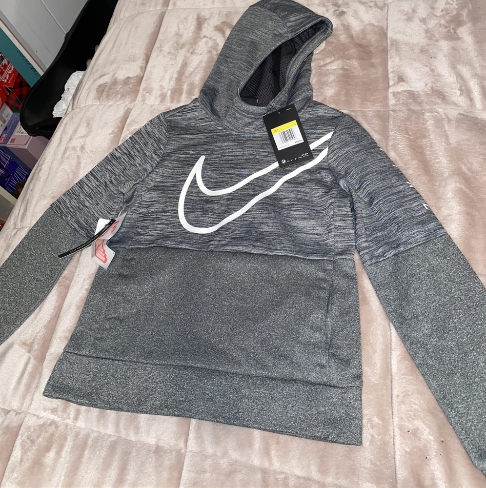 Girls nike hoodie